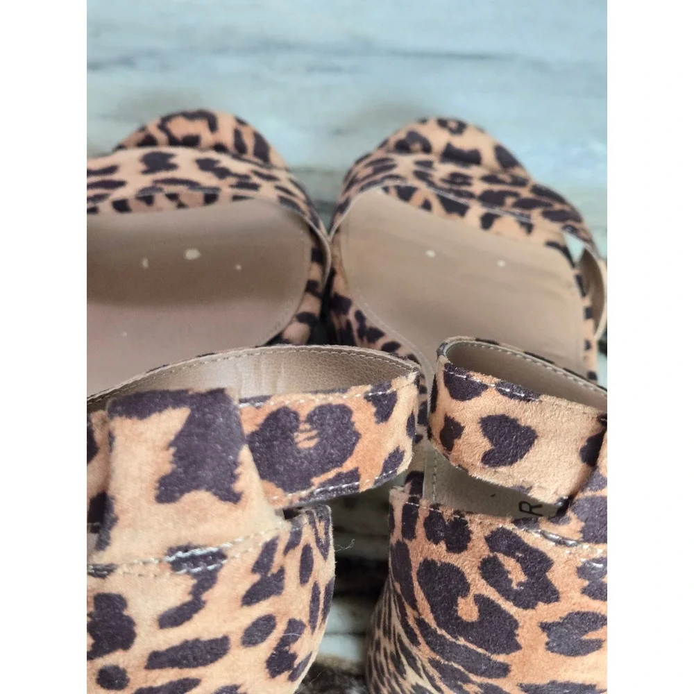 Torrid Leopard Print Platform‎ Block Heels Ankle Strap Sandals 8.5WW